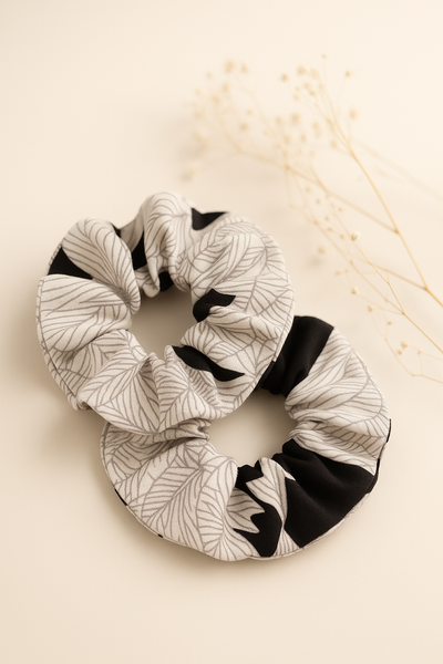 Mono Bloom Scrunchie